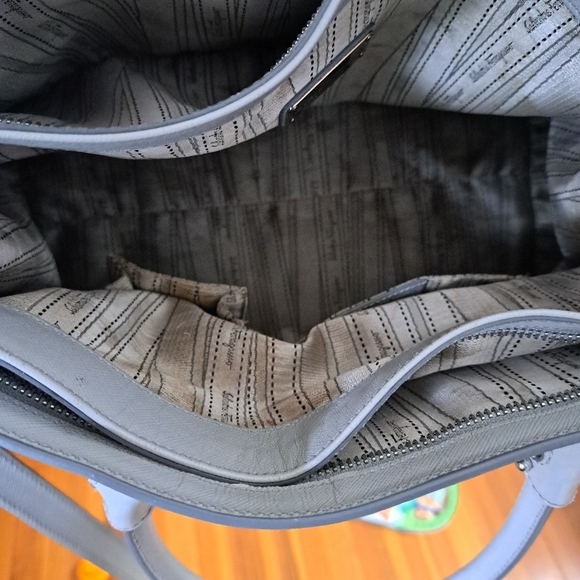 Salvatore Ferragamo Grey Laser Cut Leather Tote - Picture 5 of 9